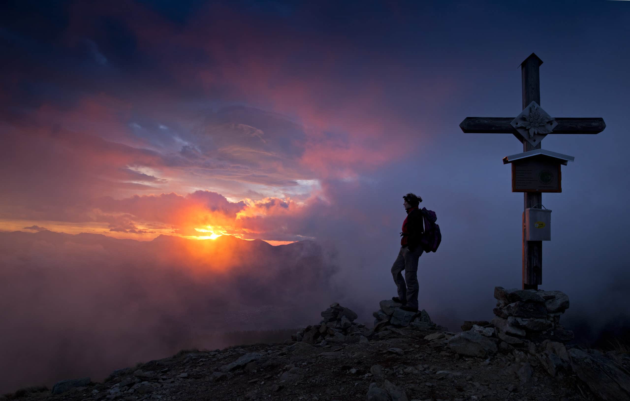 Sonnenaufgang Gipfel scaled